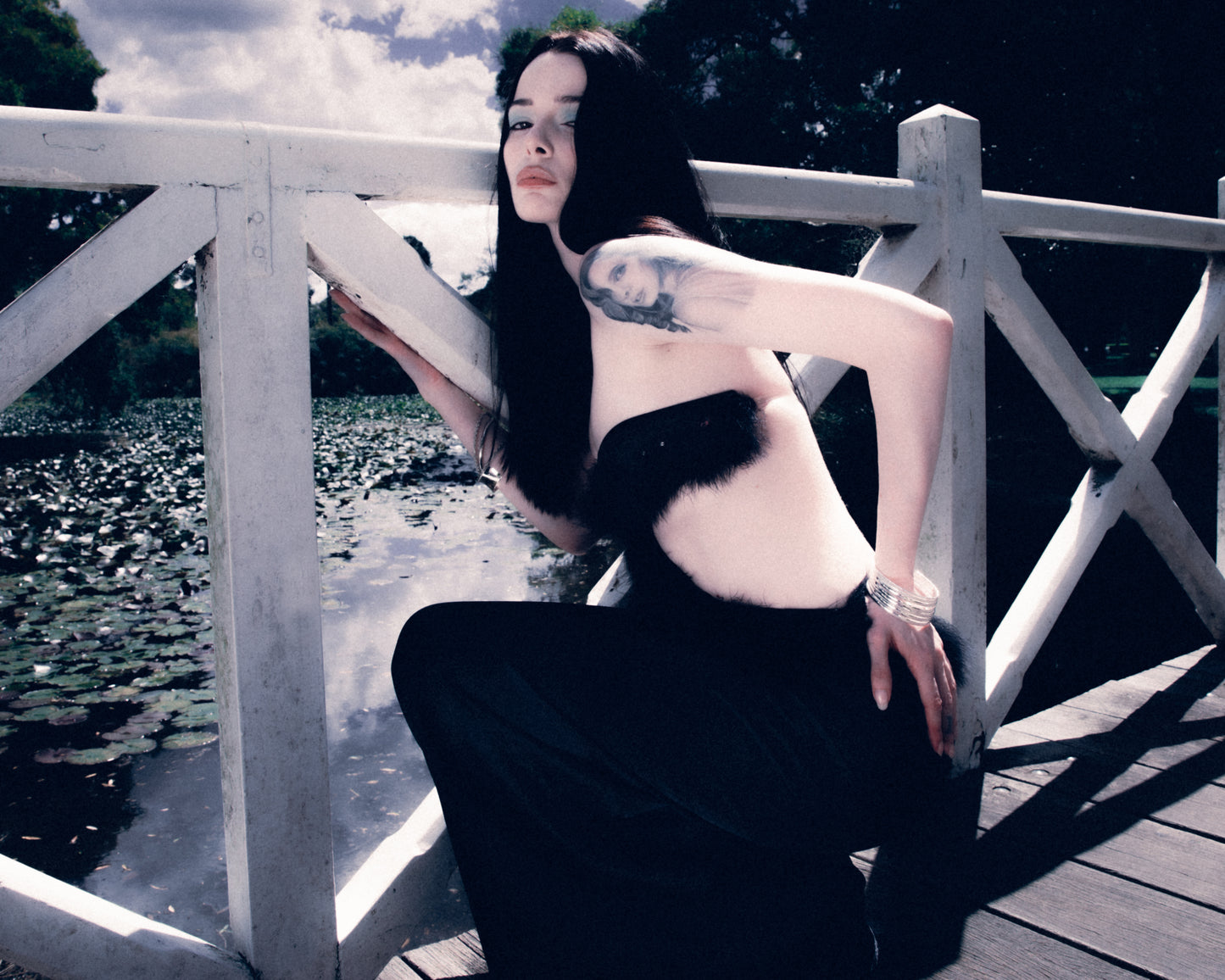 PLUME NOIRE GOWN - MARABOU