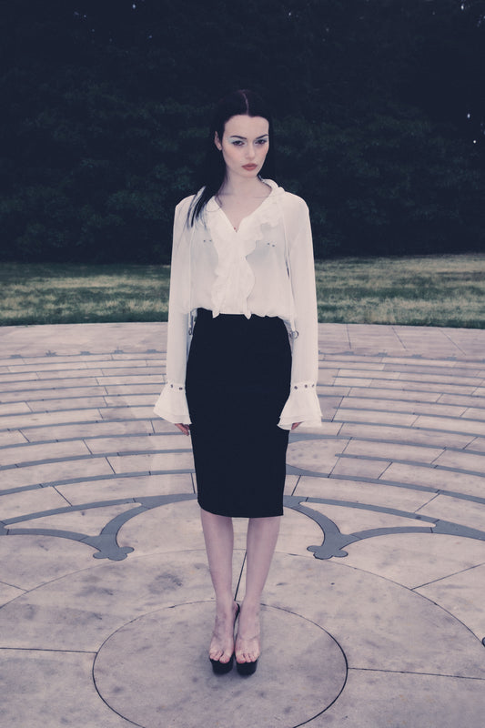 THE SECRETARY BLOUSE (2002)