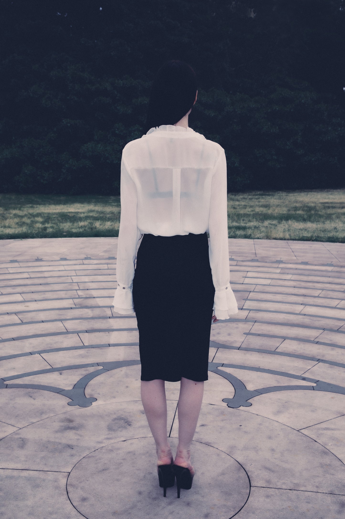 THE SECRETARY BLOUSE (2002)